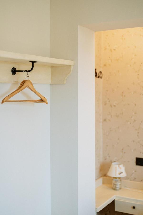 オッフィダ La Casa Delle Api Bed & Breakfast エクステリア 写真