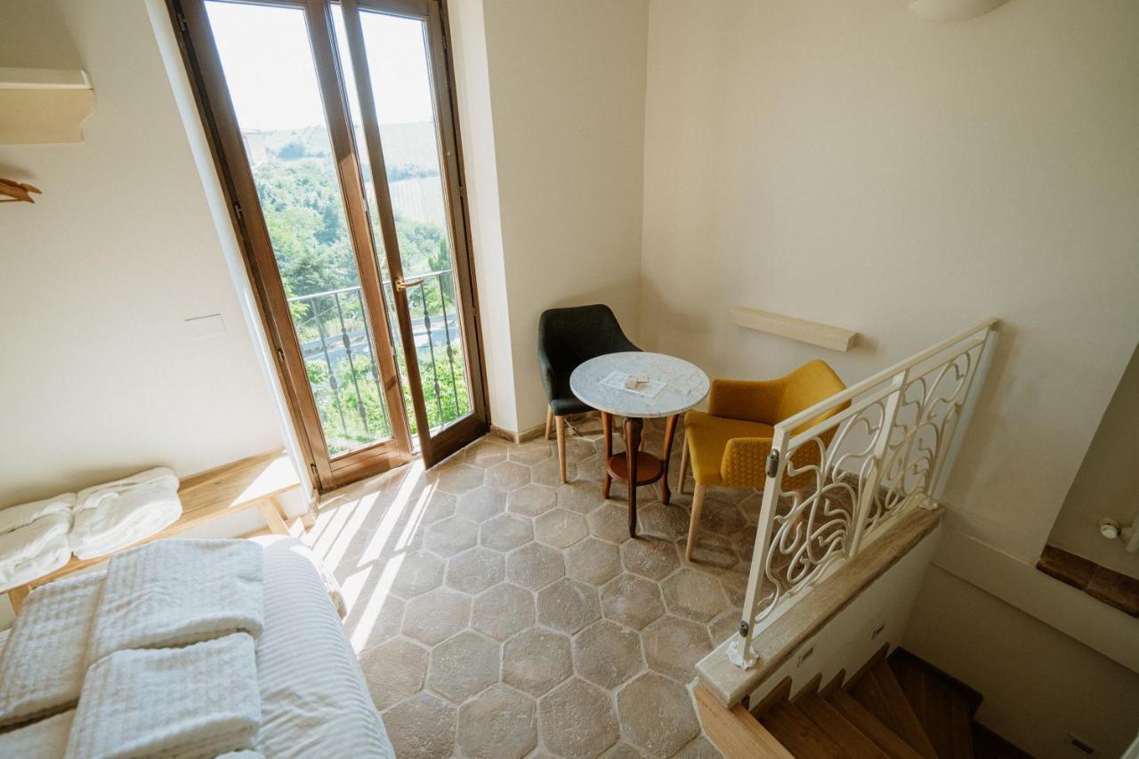 オッフィダ La Casa Delle Api Bed & Breakfast エクステリア 写真