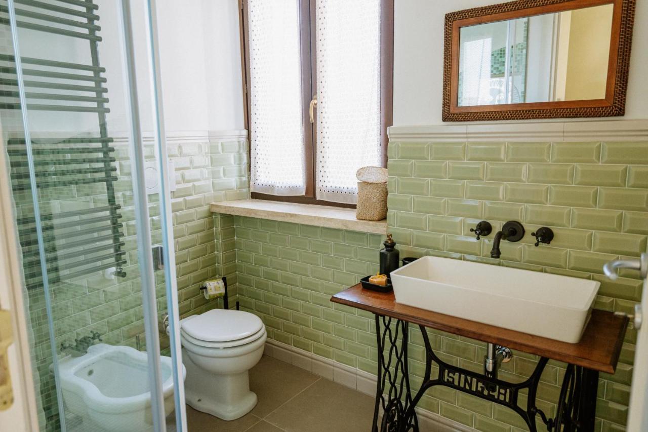 オッフィダ La Casa Delle Api Bed & Breakfast エクステリア 写真