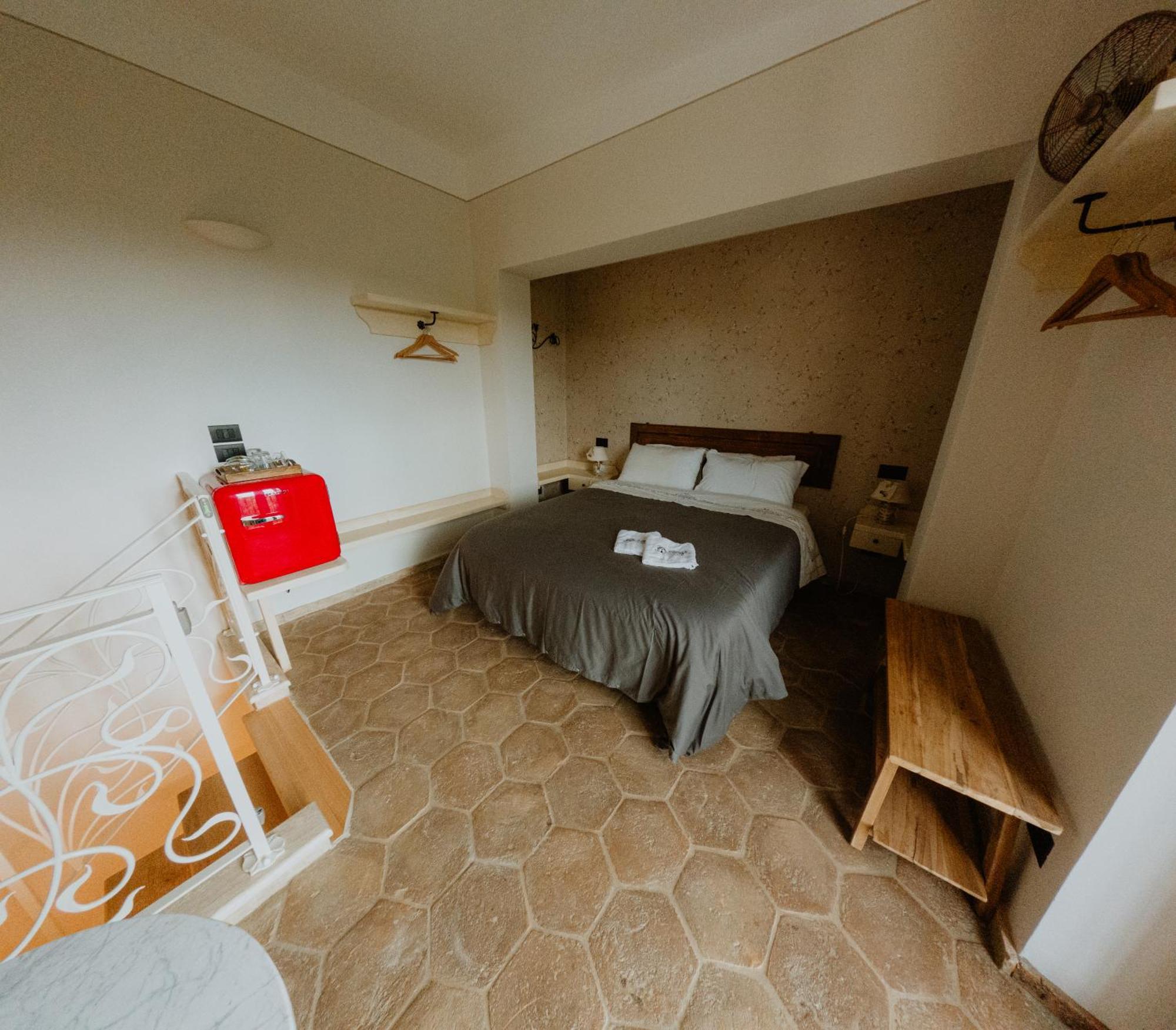 オッフィダ La Casa Delle Api Bed & Breakfast エクステリア 写真