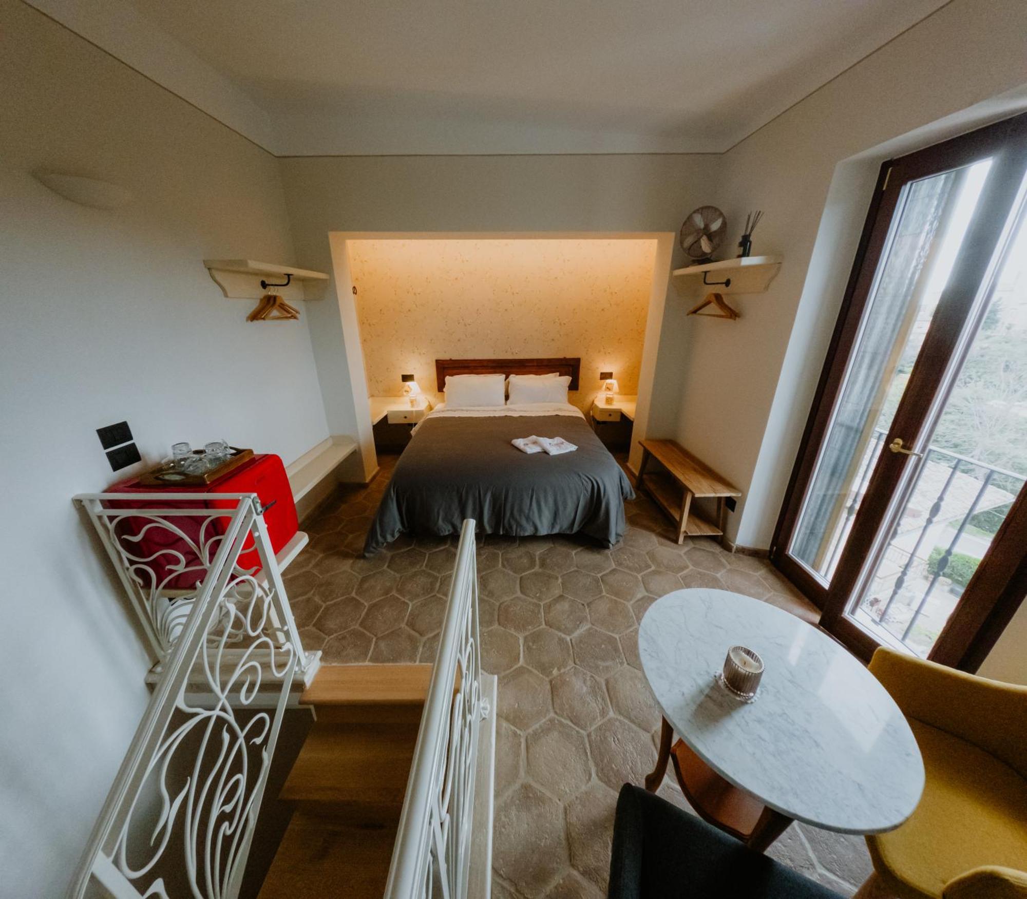 オッフィダ La Casa Delle Api Bed & Breakfast エクステリア 写真