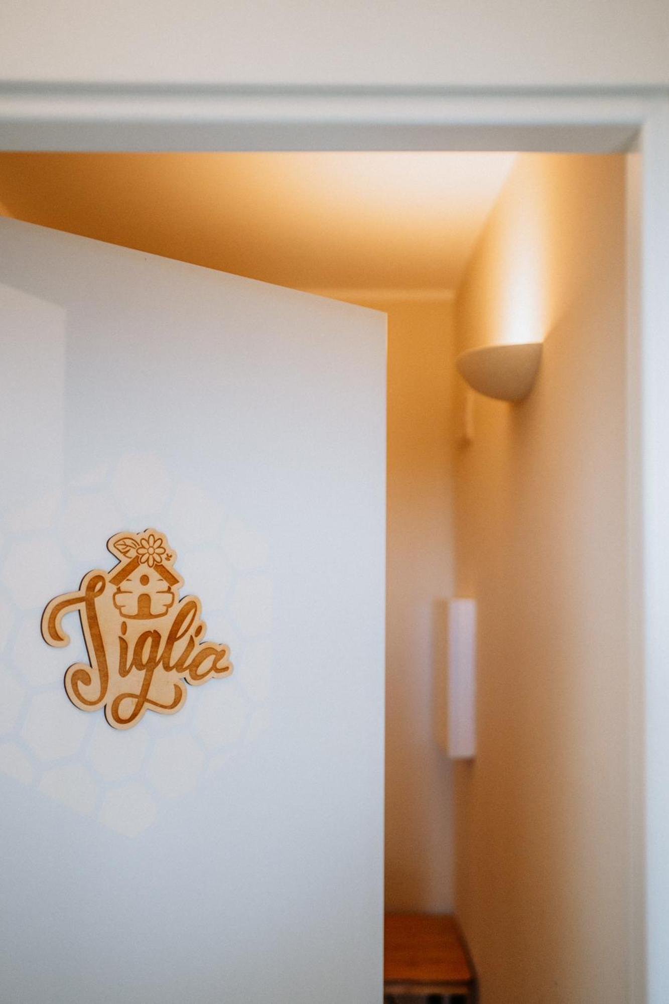 オッフィダ La Casa Delle Api Bed & Breakfast エクステリア 写真